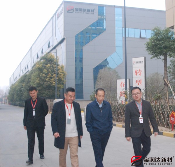 市集聚區(qū)主任來寶潤(rùn)達(dá)視察