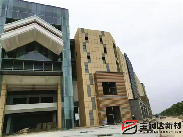 寶潤(rùn)達(dá)一體板應(yīng)用中國(guó)-馬來西亞欽州產(chǎn)業(yè)園項(xiàng)目